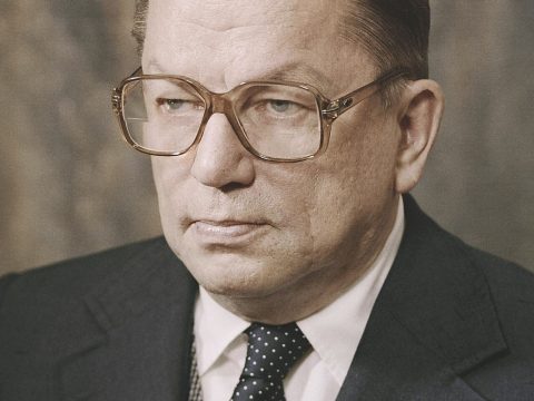 Ahti Karjalainen