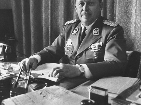Alfredo Stroessner