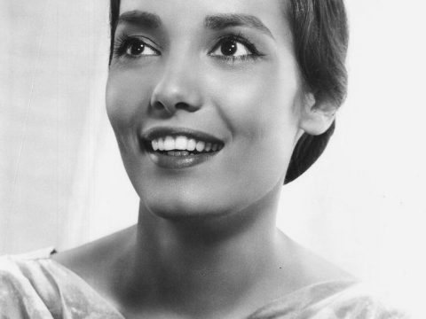 Anna Kashfi