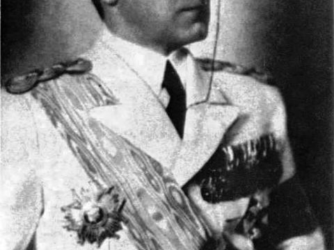 Armand Călinescu