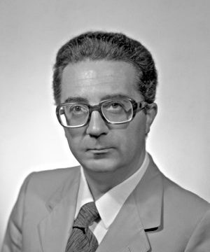 Armando Cossutta