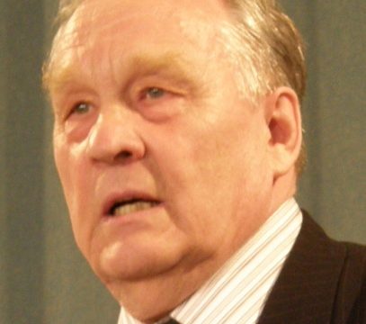 Arvo Valton