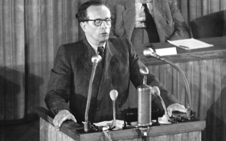 Vincenz Müller