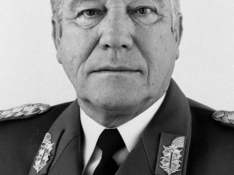 Heinz Hoffmann