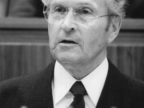 Oskar Fischer