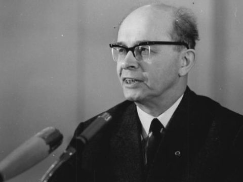Alexander Abusch