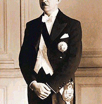 José Luis Bustamante y Rivero
