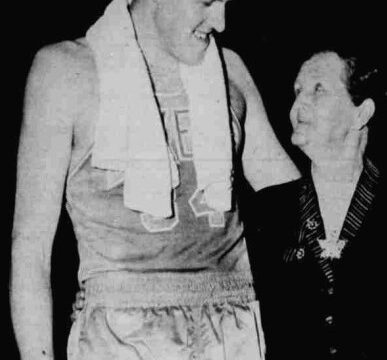 Clyde Lovellette