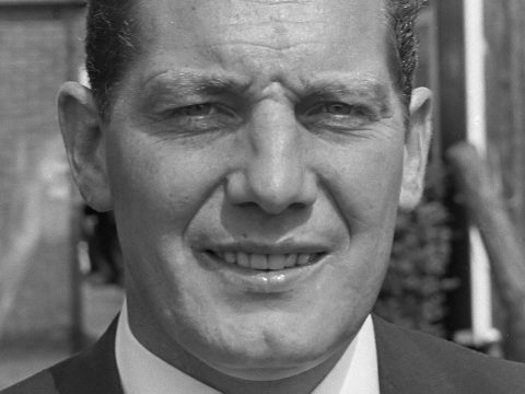 Cor van der Hart