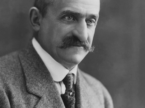Álvaro de Figueroa, 1st Count of Romanones