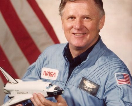Don L. Lind