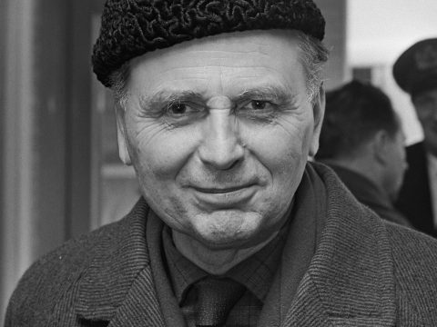 Elmar Klos