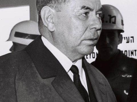 Emil Jónsson