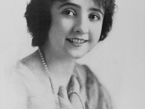 Enid Markey