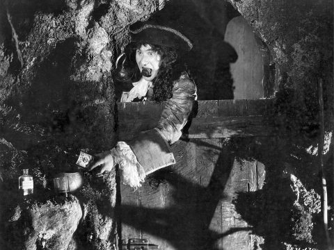 Ernest Torrence