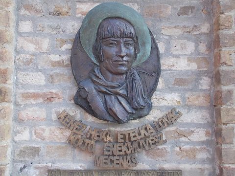 Etelka Kenéz Heka