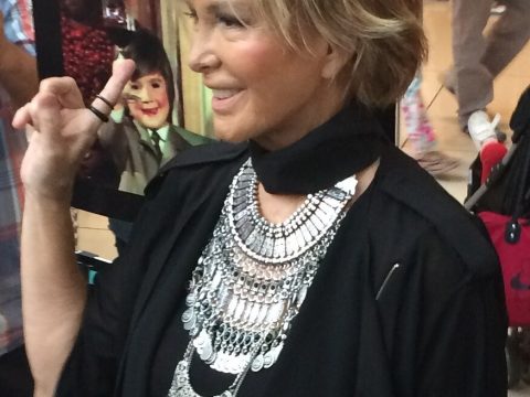 Filiz Akın