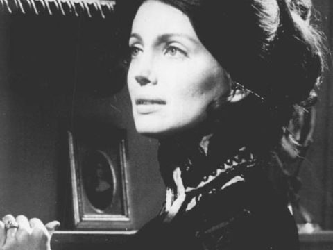 Gayle Hunnicutt