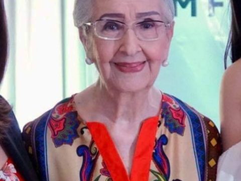 Gloria Romero