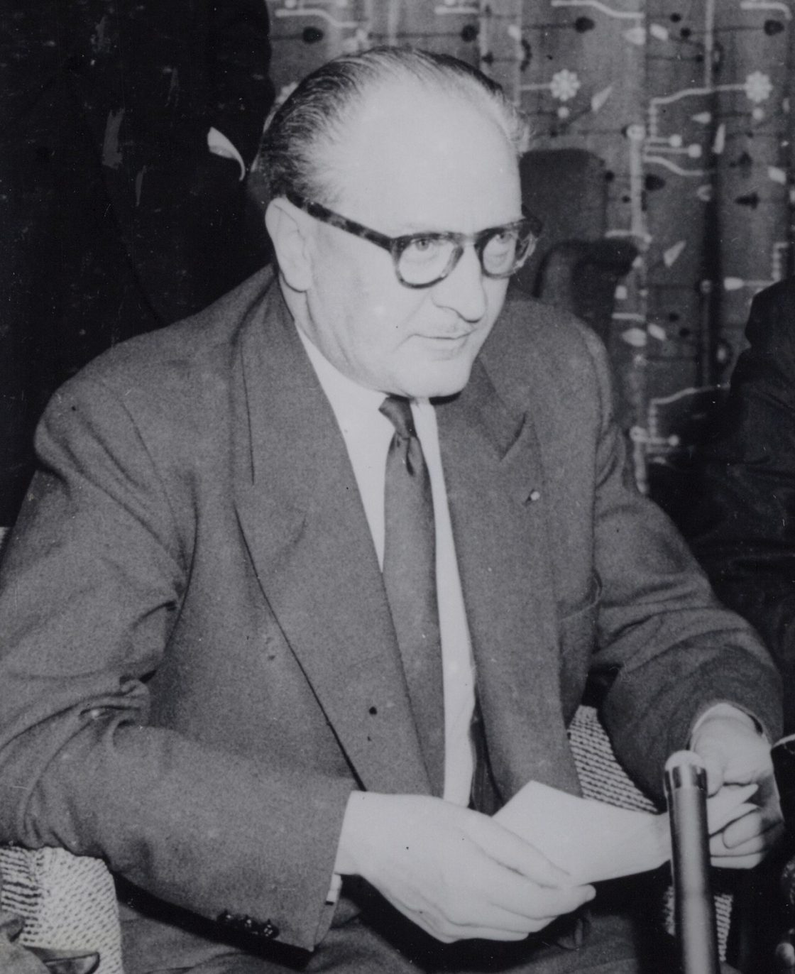 Guy Mollet