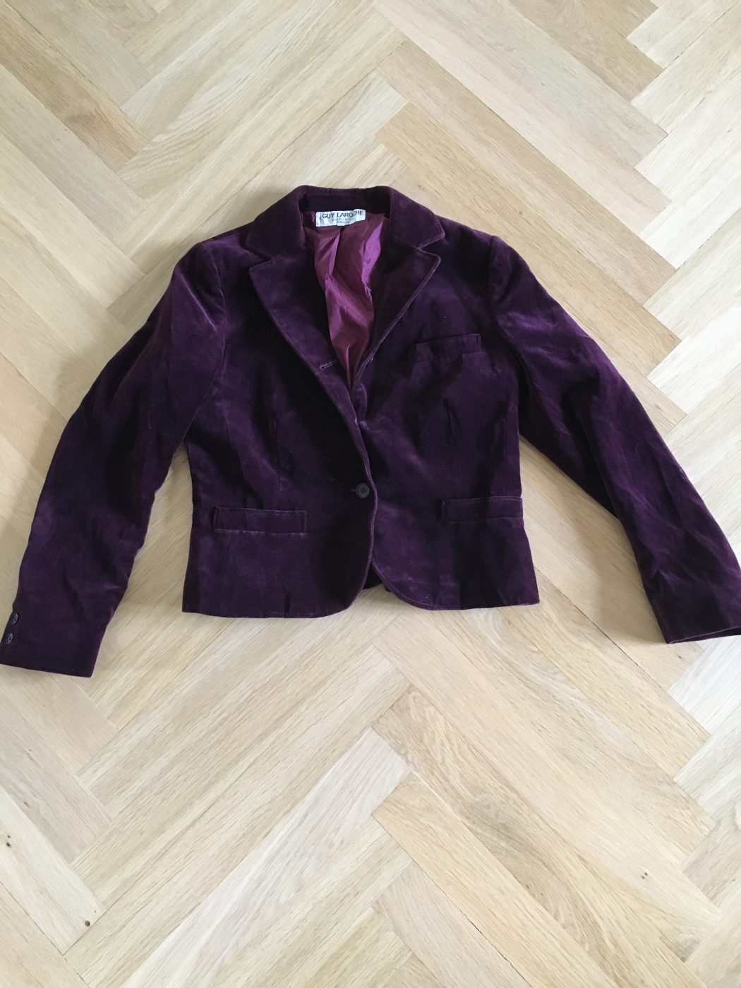 Guy Laroche