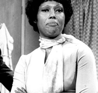 Ja’Net DuBois