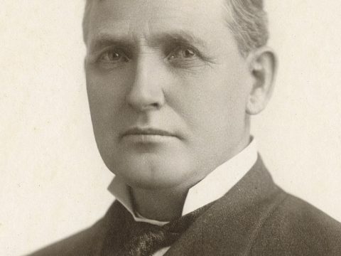 James Gillett