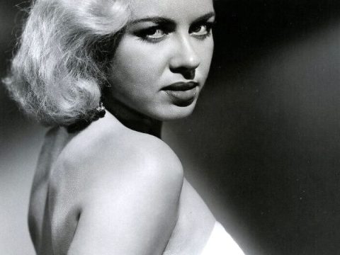 Jeanne Carmen