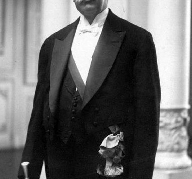 Juan Luis Sanfuentes
