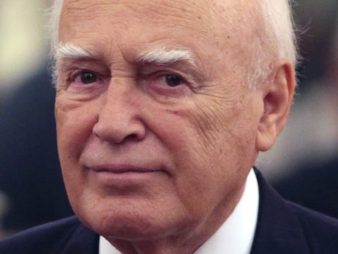 Karolos Papoulias