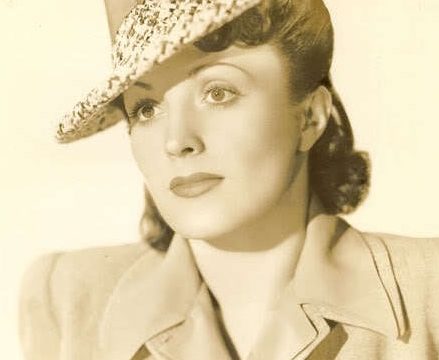Kay Linaker