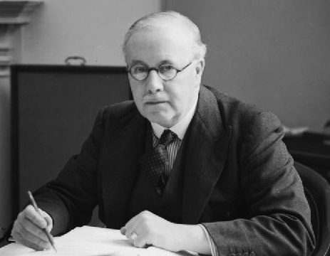 Kingsley Wood