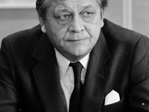 Knut Frydenlund