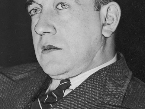 Leon Schiller