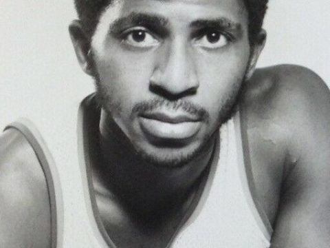 Lonnie Shelton