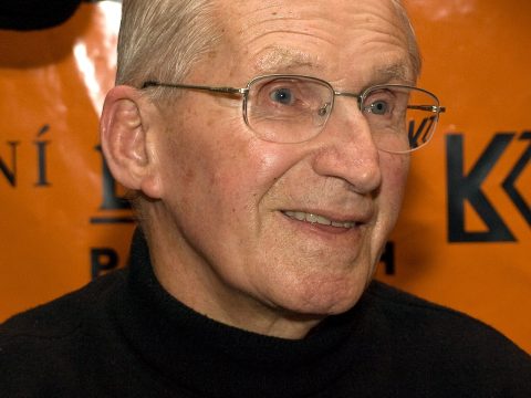 Lubomír Štrougal