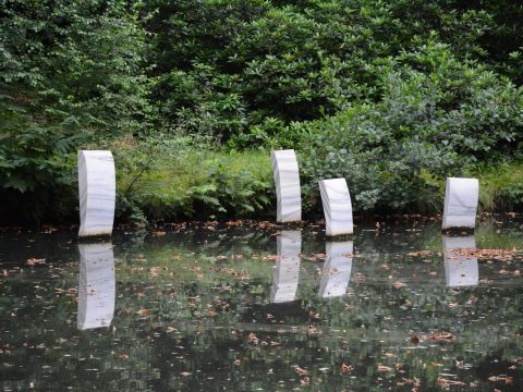 Luciano Fabro