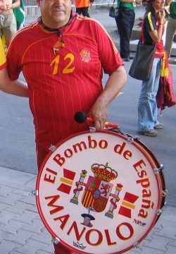 Manolo el del bombo