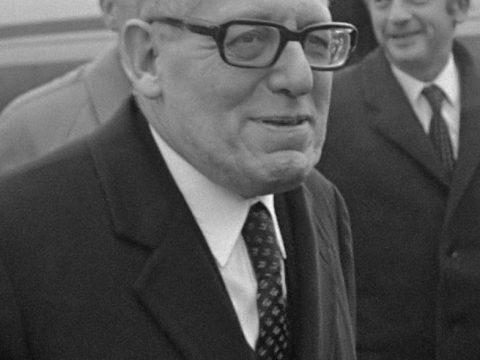 Maurice Schumann
