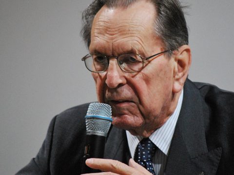 Max Jakobson