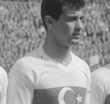 Metin Oktay