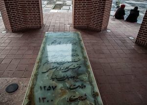 Mirza Kuchik Khan