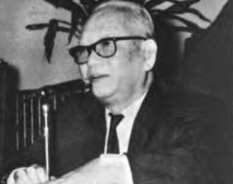 Phan Khac Suu