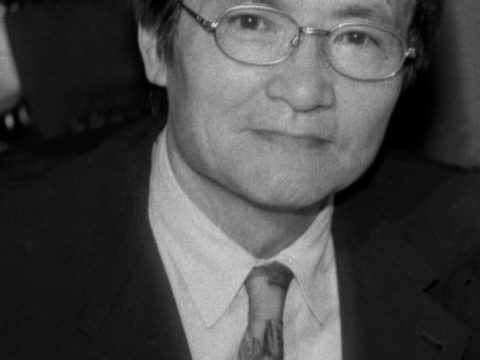 Ken Ogata