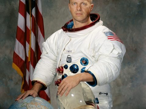 Paul J. Weitz