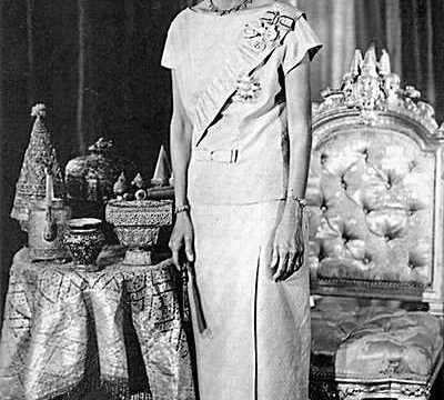 Srinagarindra, Princess Mother