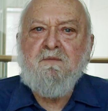 Leo Kadanoff