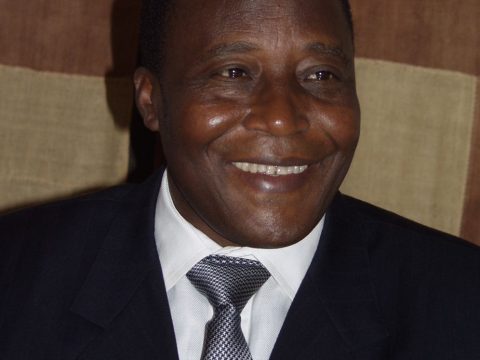 Robert Guéï
