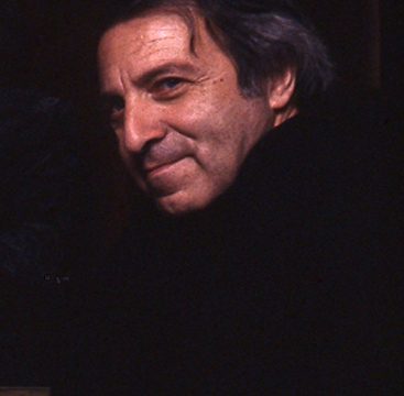 Roberto De Simone