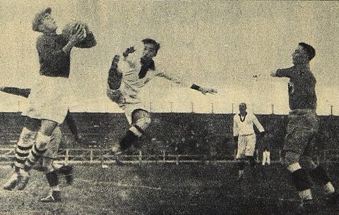 Julio Lores